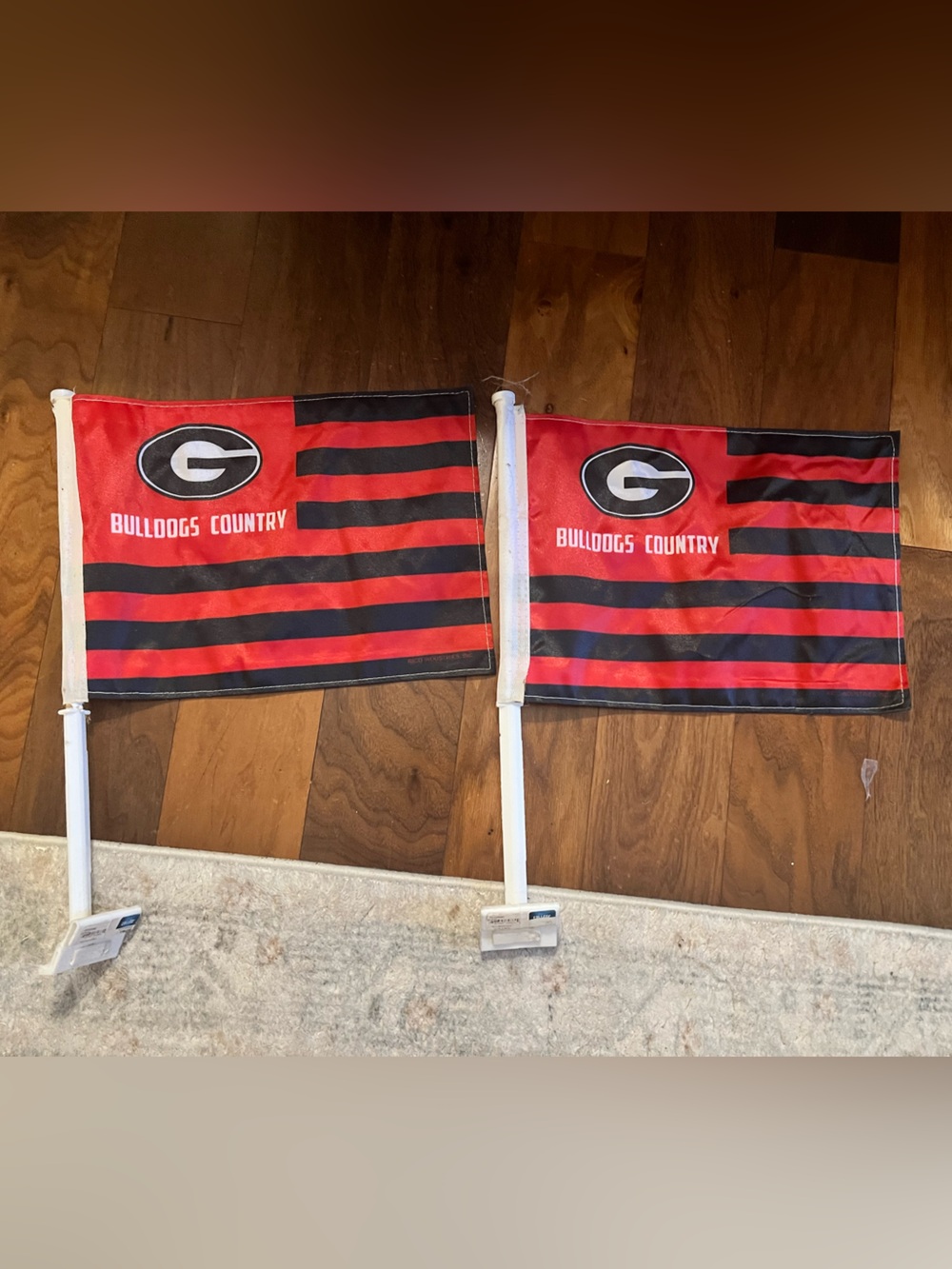 Georgia Bulldogs Country Car Flags - Red & Black